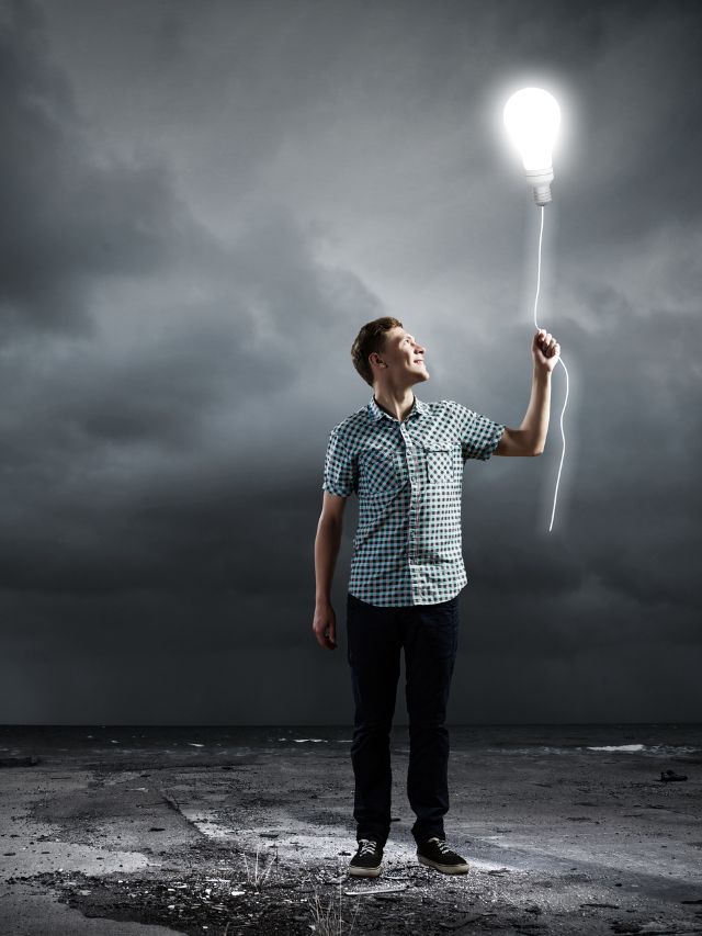 Read more about the article 8 Inspiring People Who Turned Rejection into Unstoppable Success